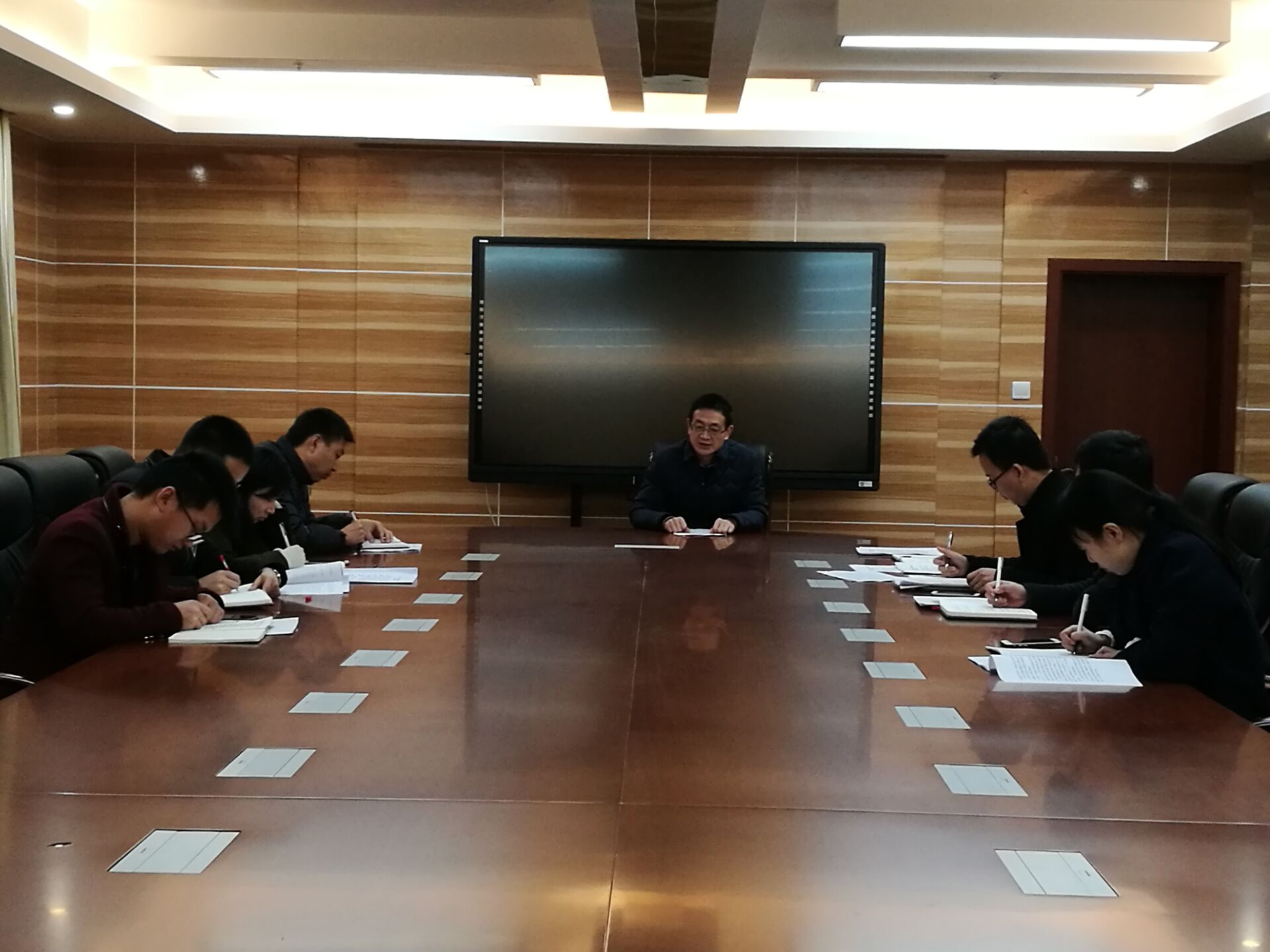 南充师范学校召开全体党支部支委干部会议