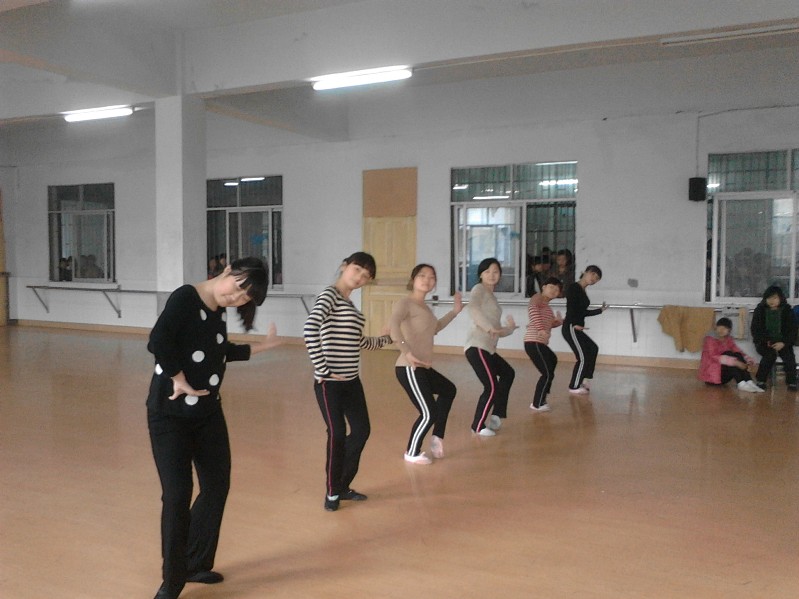 我校音乐组组织学前教育专业学生进行技能测试