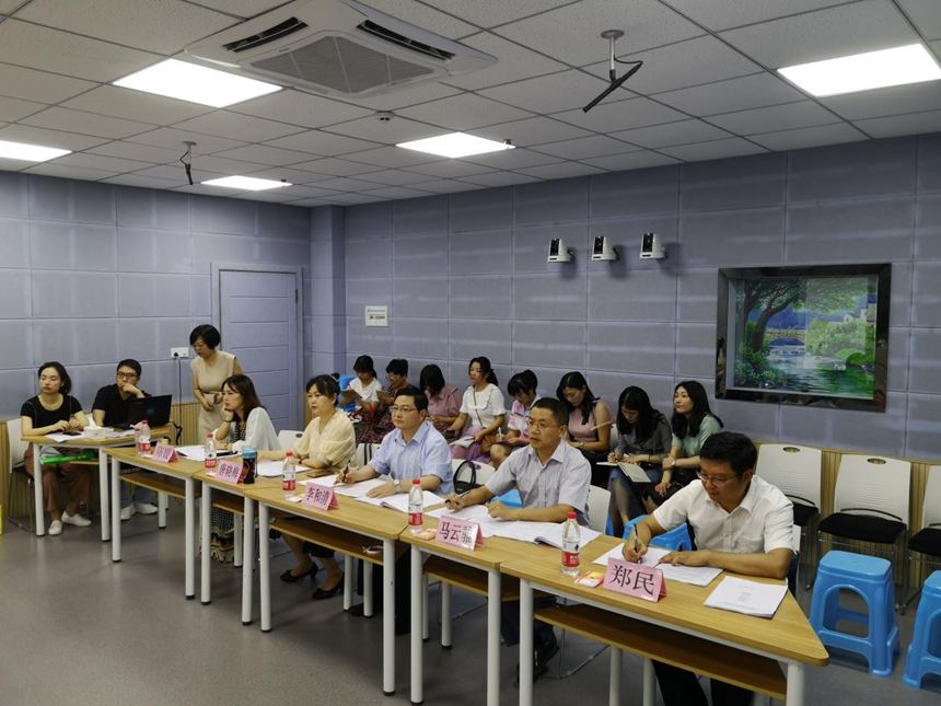 竞赛展风采，比武促成长