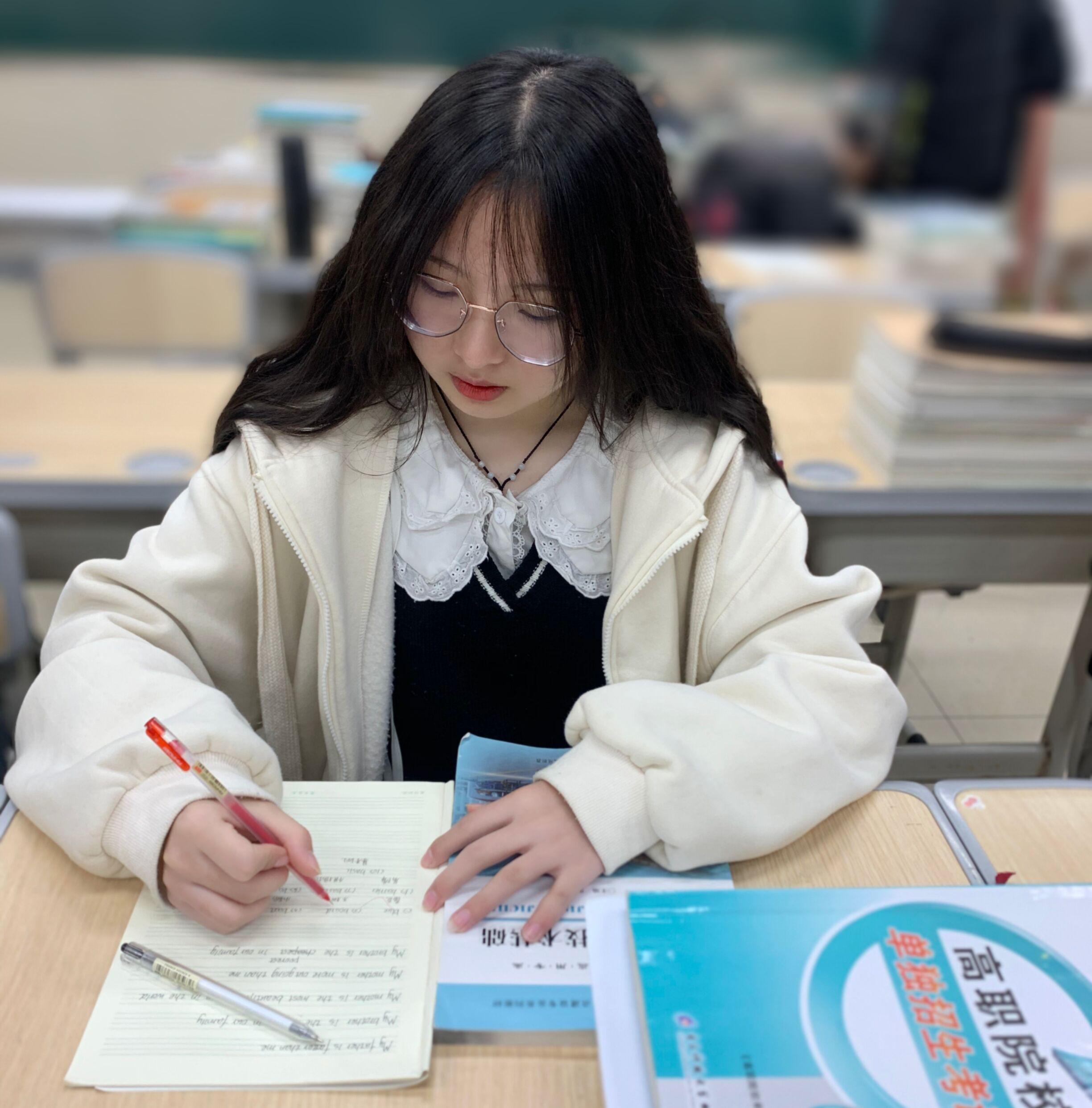 心之所向 素履以往——记南充师范学校2021年国家奖学金获得者叶宇