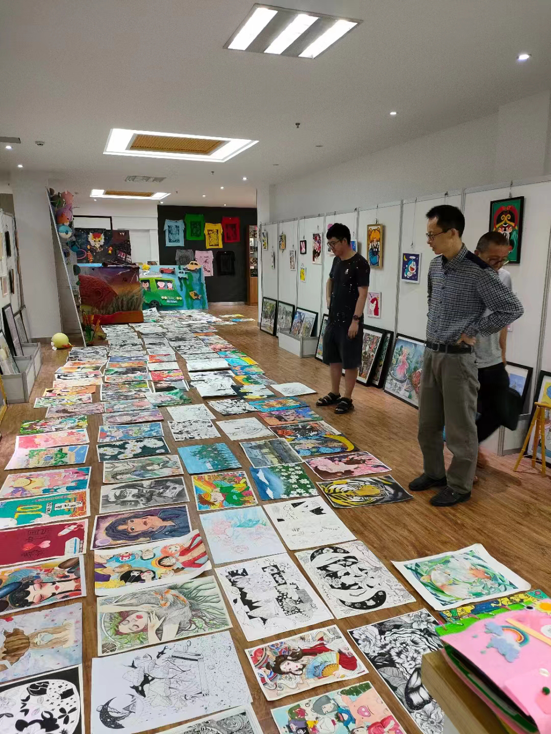 南充师范学校美术教研组风采展示