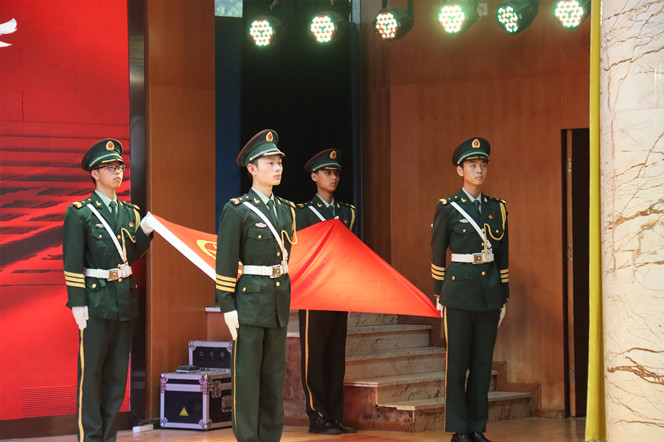 五四精神传薪火 青春激扬新征程 | 南充师范学校举行2023年五四表扬大会
