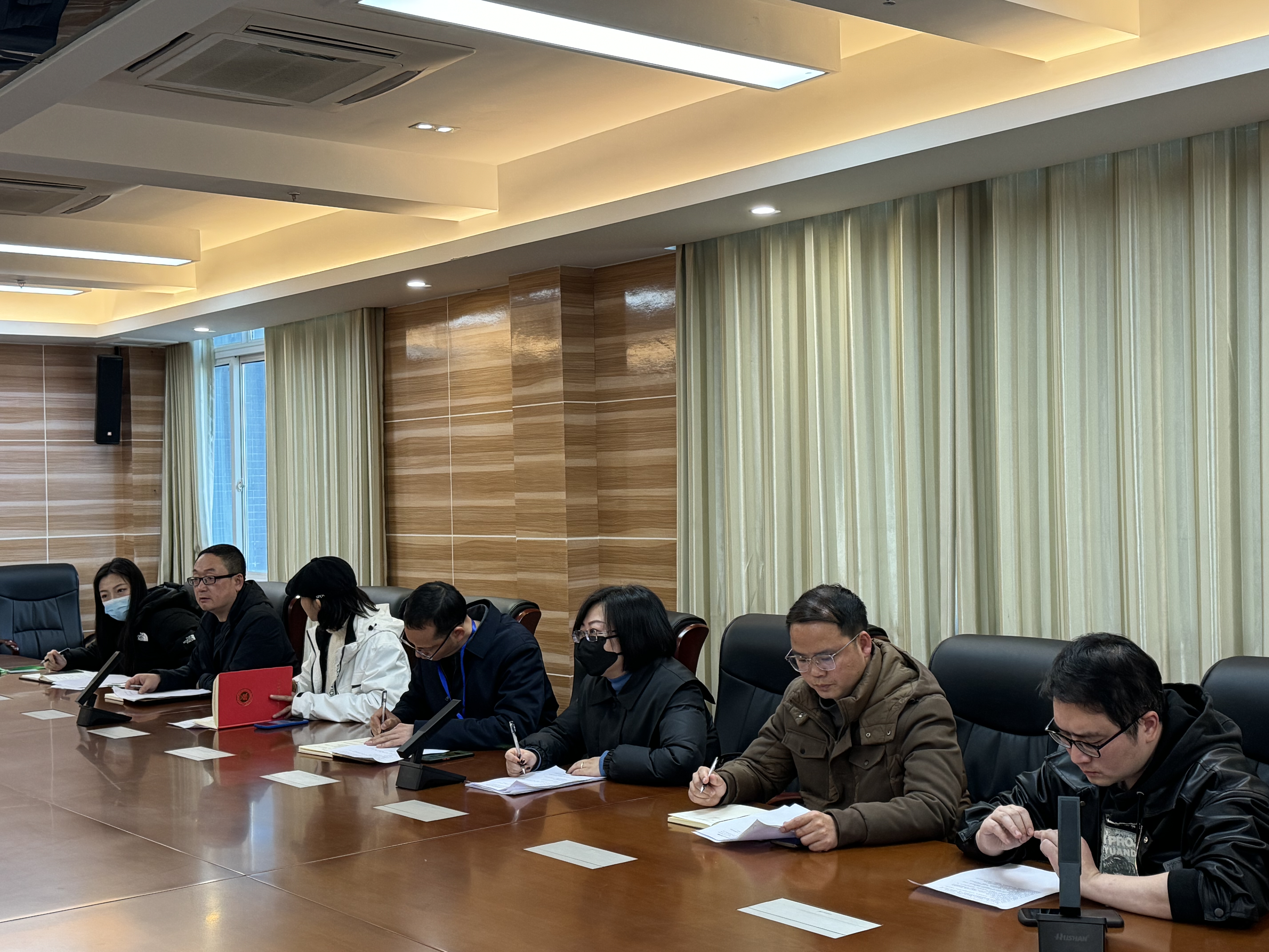 我校召开2024年高考体检工作会