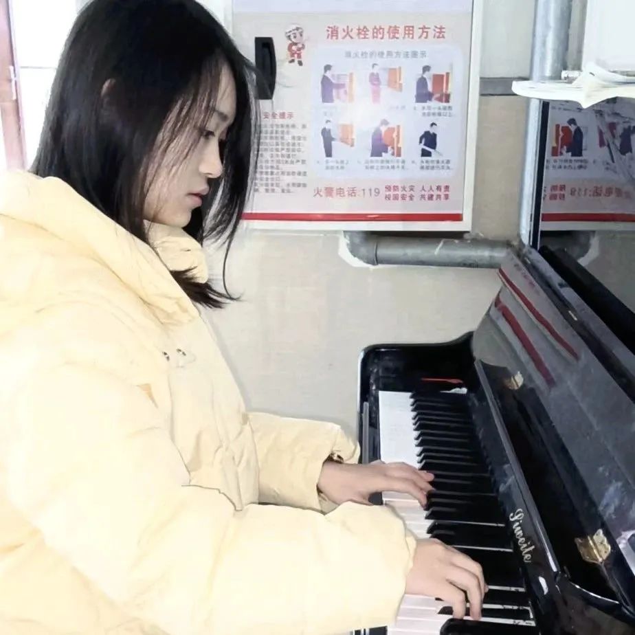 人勤春来早 青春正当时——记南充师范学校2023年国家奖学金获得者陈佳怡